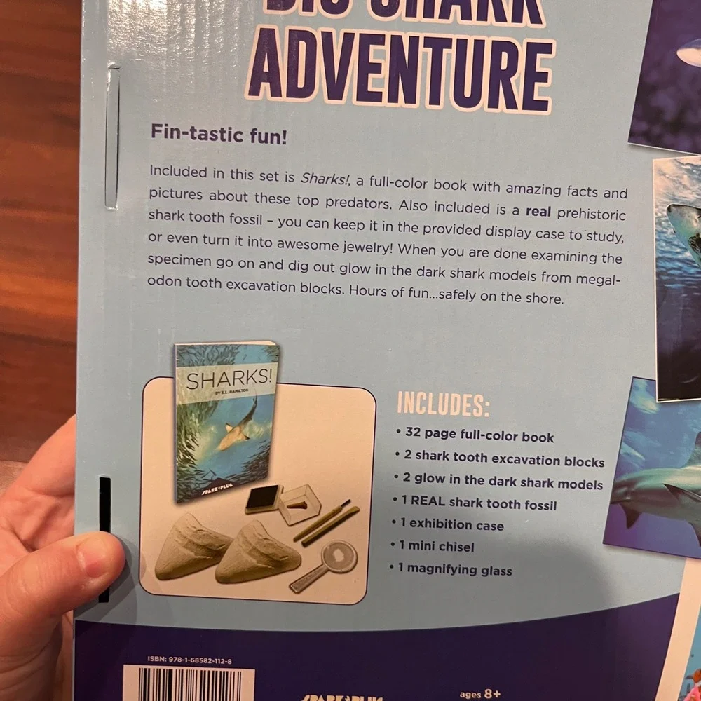 Spark Plug Big Shark Adventure Special Edition Kit Fossil Dig Book Ages 8+